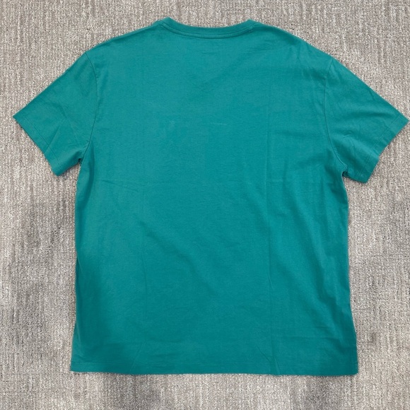Polo by Ralph Lauren Men's V-Neck T-Shirt - Picture 4 of 4